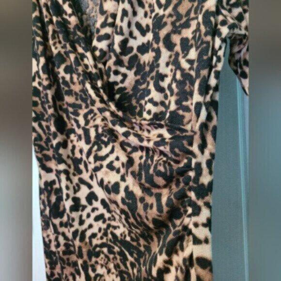 Jones Studio Leopard Animal Print Cheetah 3/4 Sleeve Midi Wrap Dress Size Small - Picture 6 of 10